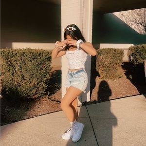 Meet your Posher, Korina